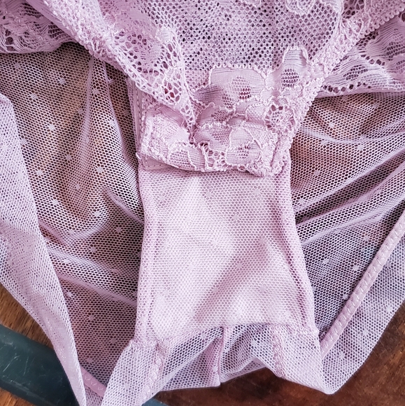 💗 Sam Edelman Lace Dawn Pink Bodysuit 💗 - Picture 5 of 13